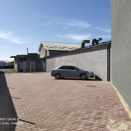 Hostel Grey Мукачево Екстер'єр фото